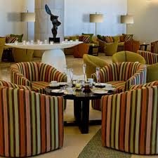 Brown's Tea Lounge Logo