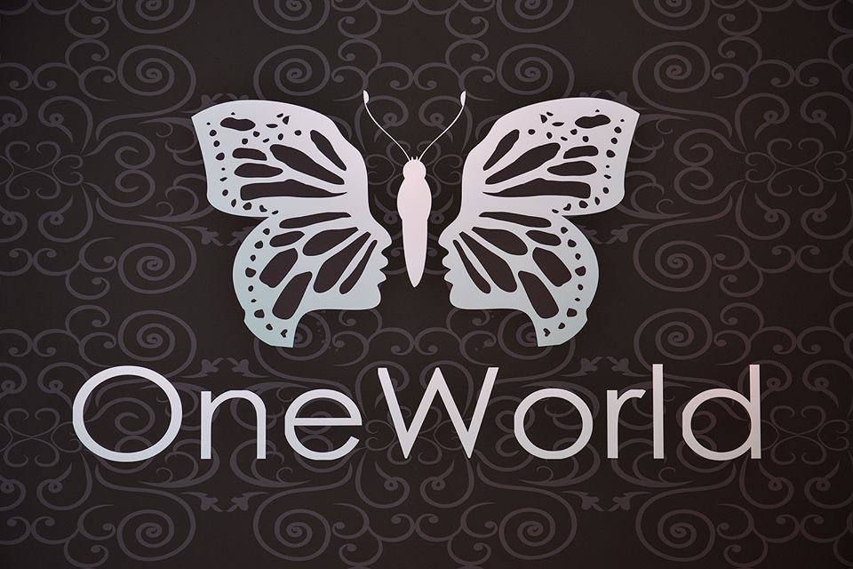 One World Beauty Bay and Spa Logo