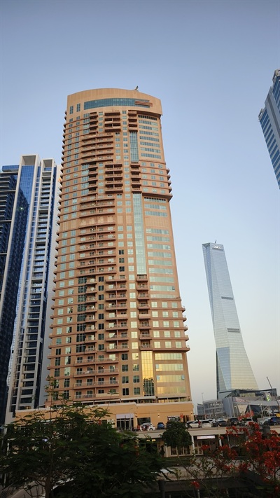 Icon Tower 2