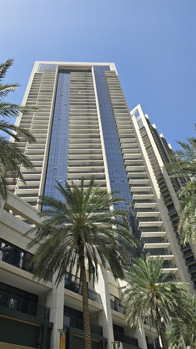 Boulevard Crescent Tower 1