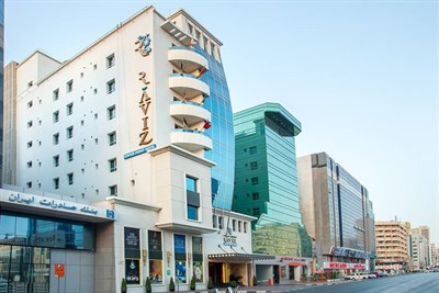 Raviz Center Point Hotel