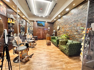 Viking Style Gents Salon
