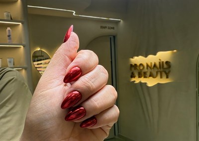 PRO Nails & Beauty Studio