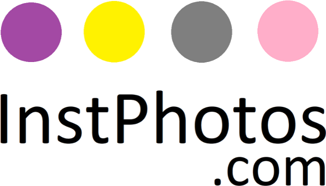 Instant Photos Logo