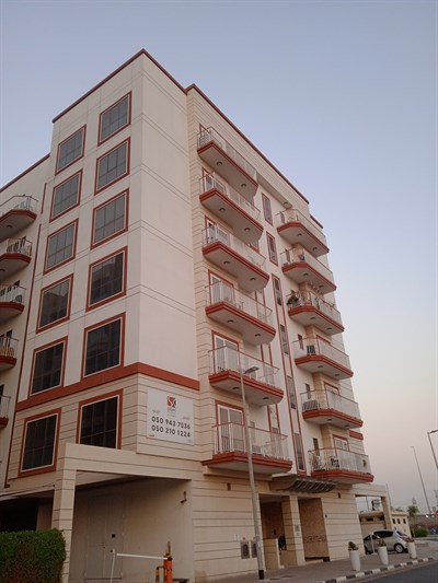 Al Riem Building