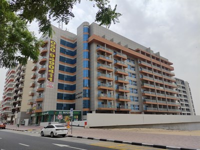 Al Nayli Building