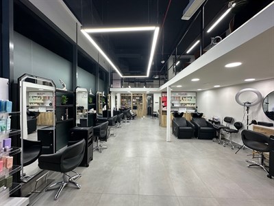 Trevi Salon