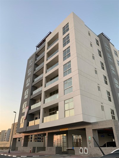 Ananas 3 Building