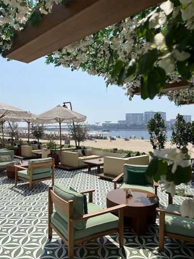 Mehzcla Restaurant & lounge