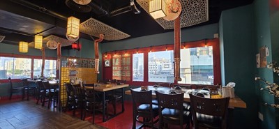 Mukbang Shows Korean BBQ and Seafood Restaurant