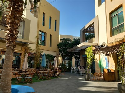 The Sustainable City Plaza