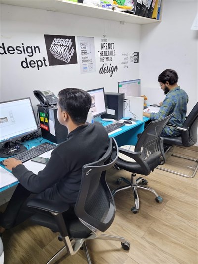 Al Alamaa Al Mumayzah Sign