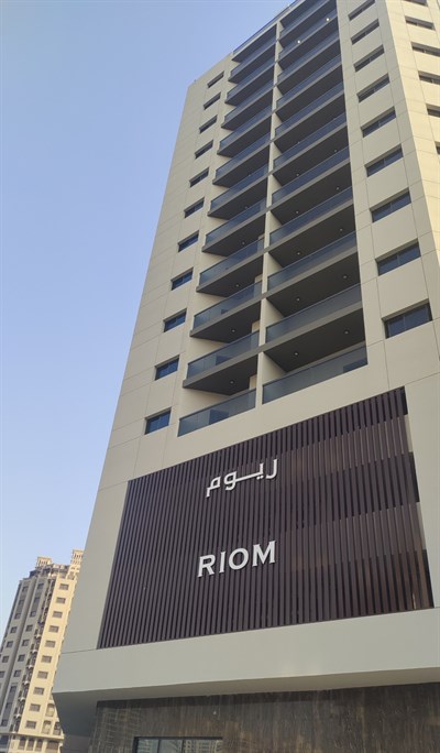 RIOM Building