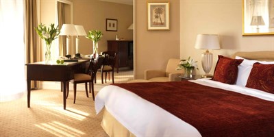 Radisson Blu Hotel, Dubai Deira Creek