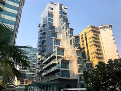 Boutique 7