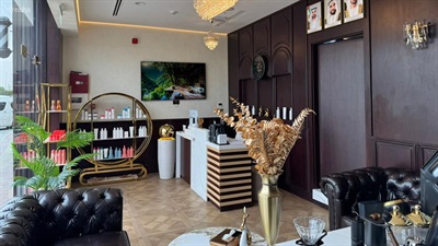 Elite Luxurious Retreat Men's Salon