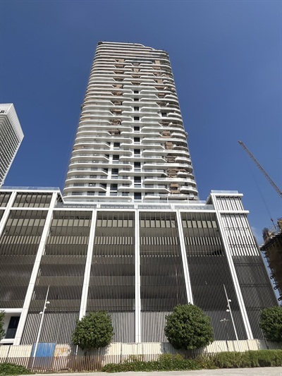 Palace Beach Residence Tower 1
