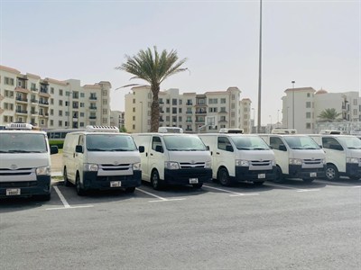 Tareeq Al Nujoom Chiller Van Rental
