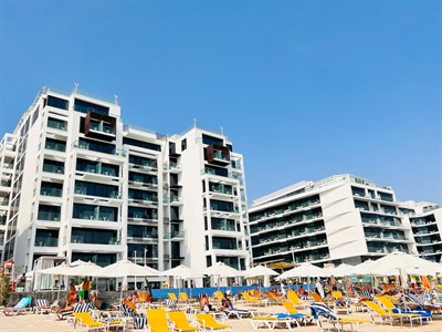 C Central Hotel & Resort The Palm