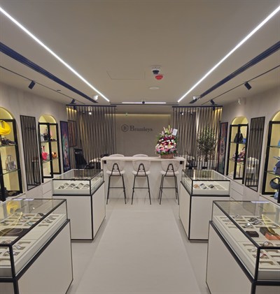 Bramleys Luxury Watches & Handbags