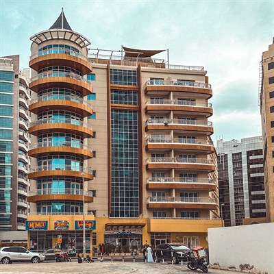 1 Solaire Building