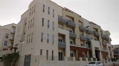 Sandoval Gardens Block B
