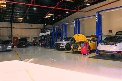 Station One Autos