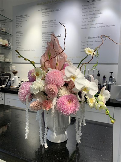 Florescent Flowers and Gifts