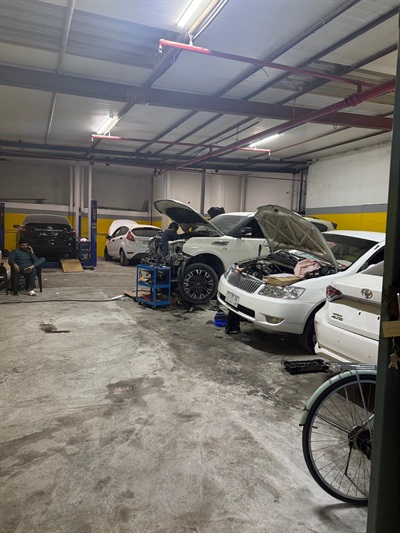 Waseem Manzoor Auto Maintenance LLC