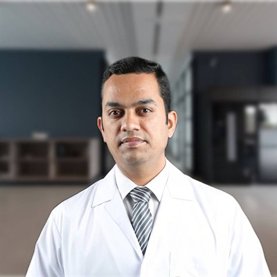 Dr. Manish Madnani