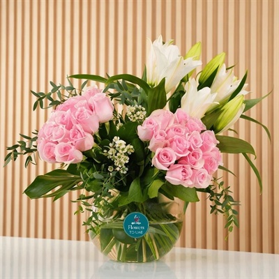 Flowers to UAE