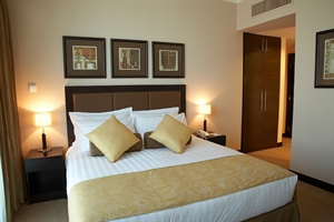 Al Manzel Hotel Apartment