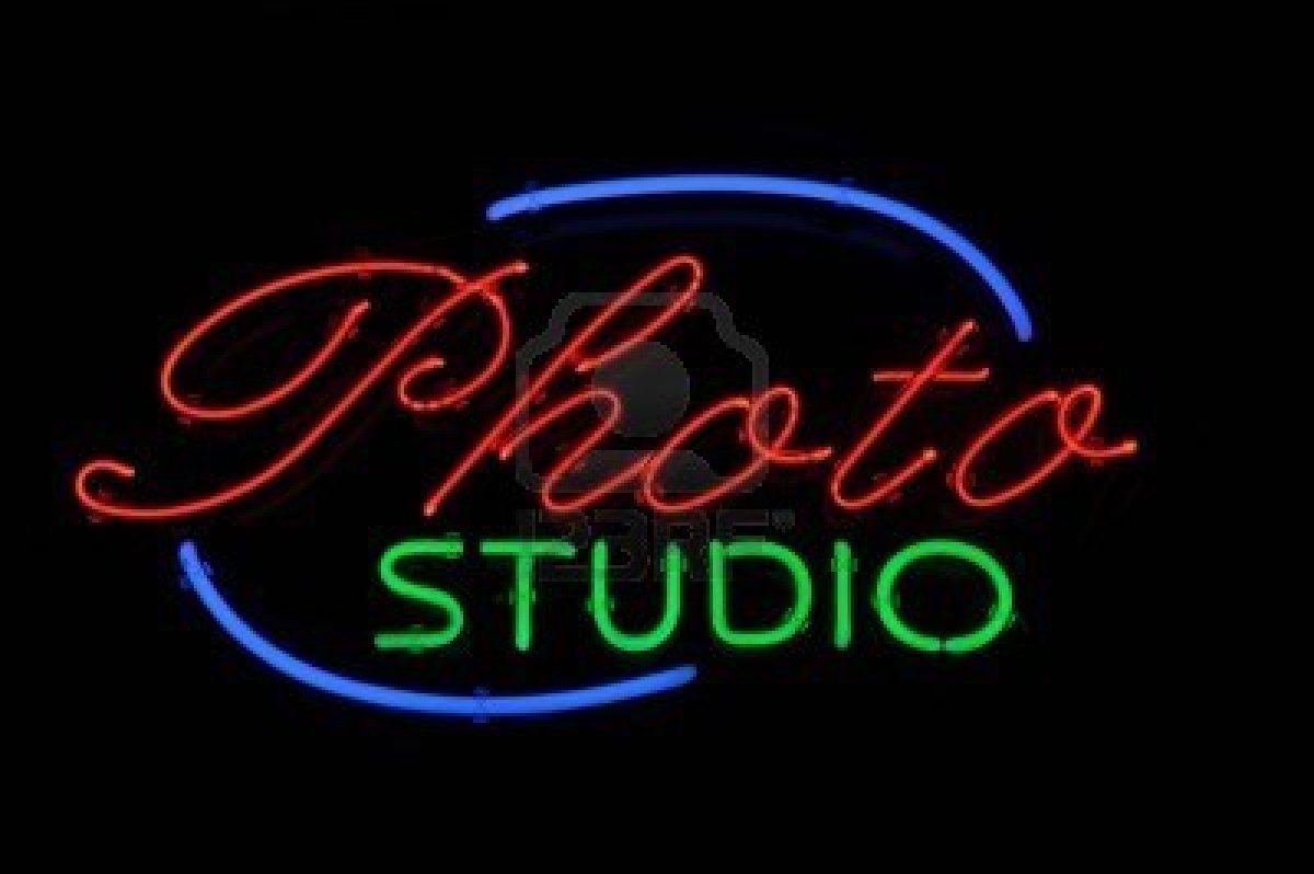 Blacks Studio & Stores Logo