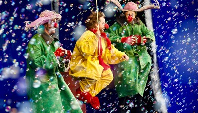Slava’s SNOWSHOW at New Covent Garden Theatre
