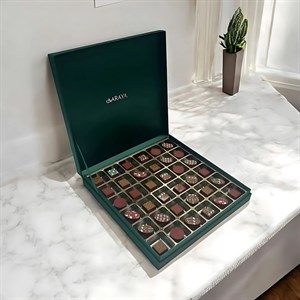 Emerald Luxe Festive Luxury Chocolates Box
