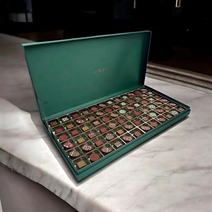 Emerald Luxe Festive Luxury Chocolates Box Large