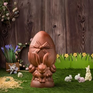 Bunny Embrace Easter Egg 16 CM