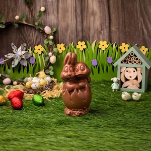 Spring Companions Easter Egg 16 CM