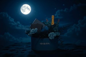 AARAYA® Luxury Celebration Gift Hamper – Midnight Blue Edition