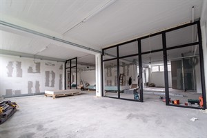 OFFICE FIT OUT CONTRACTOR IN DUBAI : 055-7274240